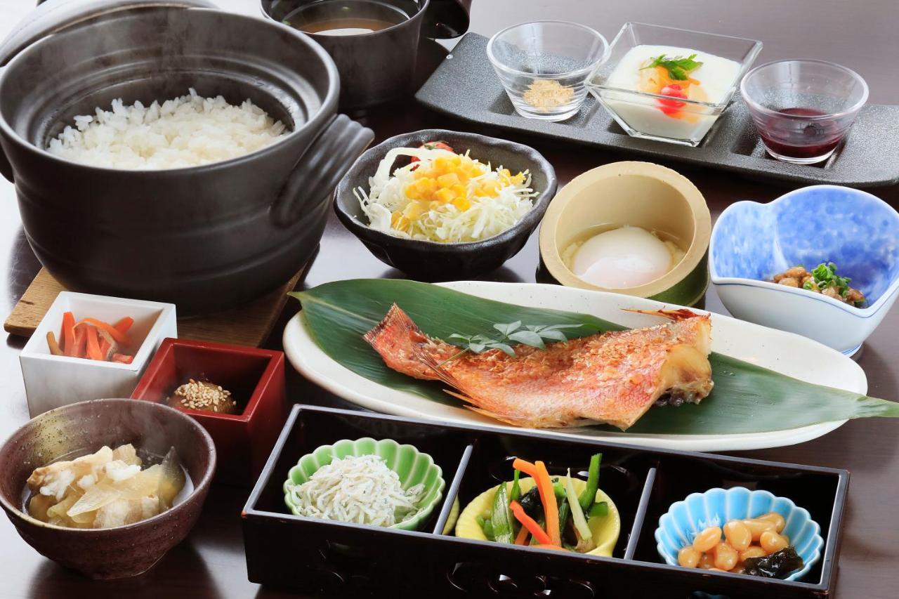 Yutoriro Bandai Atami Hotell Kōriyama Exteriör bild